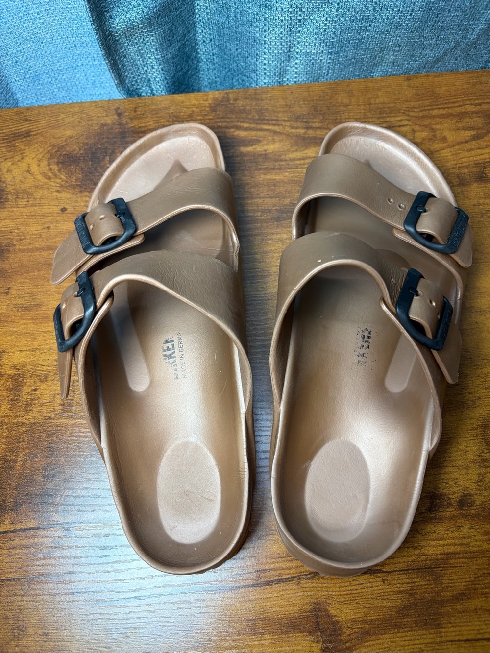 Authentic Birkenstock Arizona EVA Sandals in Metallic Copper - Picture 1 of 4